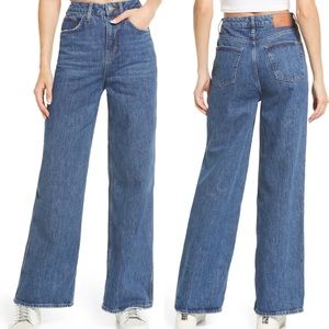 NWT BDG Urban Outfitters Puddle Jeans in Dark Vintage